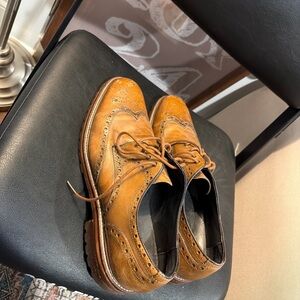 Johnston & Murphy Men's Tan Brogue Shoes